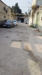 Bakıxanov qəsəbəsində asfaltlanma işləri aparılıb