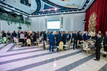 Sabunçu rayonunda “31 dekabr - Dünya Azərbaycanlılarının Həmrəyliyi Günü” münasibətilə “Şanlı Zəfərdən Yeni Zirvələrə: Qalib Xalq-Güclü Dövlət” mövzusunda tədbir keçirildi