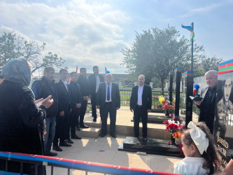 Sabunçu rayonunda Vətən müharibəsi şəhidləri Raul Zabid oğlu Piriyevin, Rüfət Arzu oğlu Eyvazlının və Tacir Elşən oğlu Həsənovun ildönümləri münasibətilə anım mərasimləri keçirildi